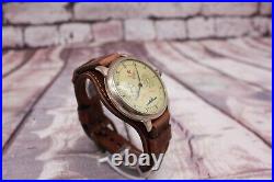 Komandirskie Soviet Navy Officer Military Mechanical Wristwatch Molnija