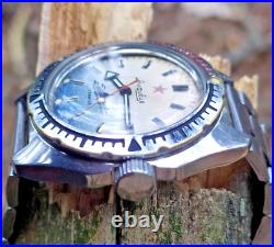 VOSTOK AMPHIBIA watch History of Ukraine 2022 Military watch Vostok from Ukrain